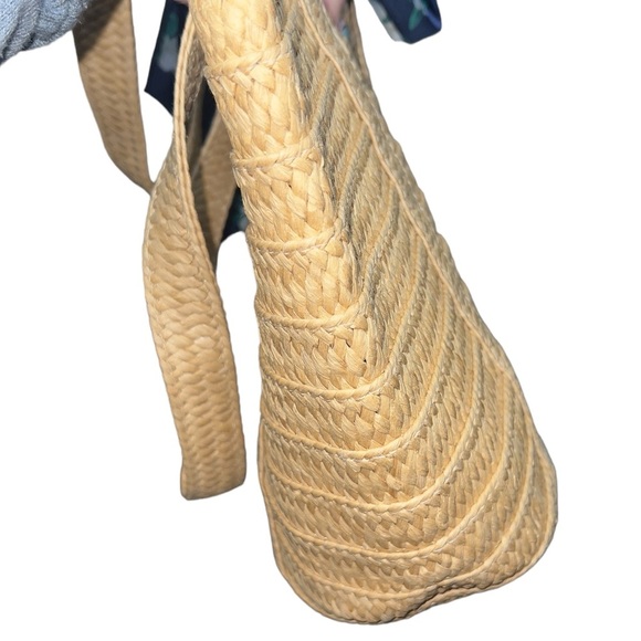 Draper James Straw Hook & Loop Summer Feminine Prairie Floral Scarf Tote Bag - Picture 6 of 10